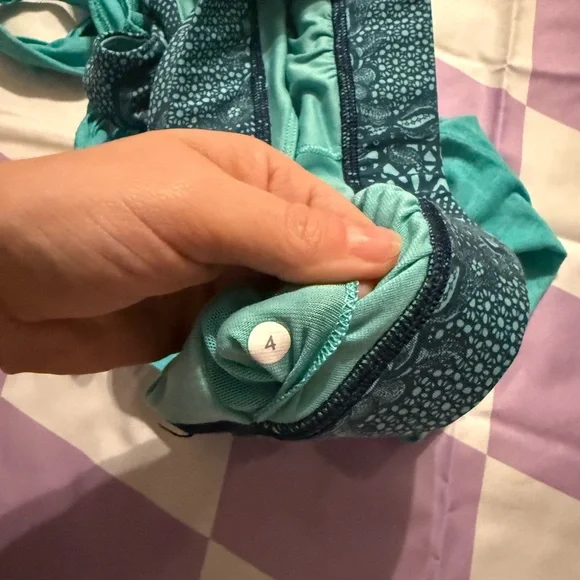Lululemon 2-in-1 Braided Back Tank Top - Teal Paisley - Picture 6 of 8
